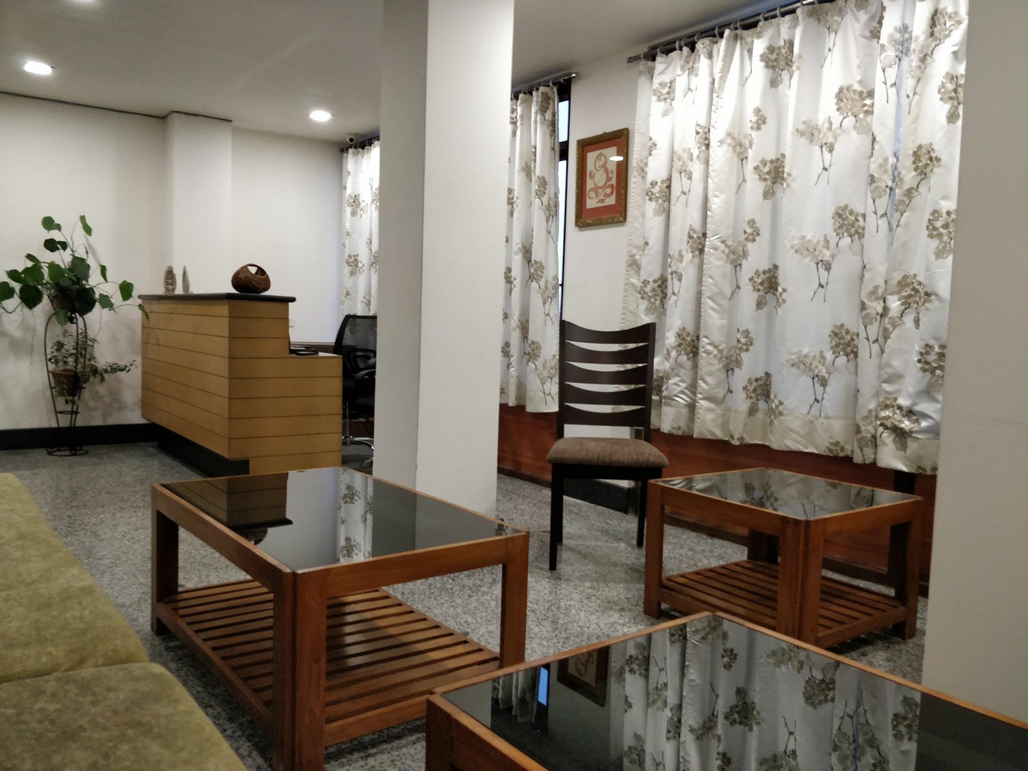 Hotel Ninamma Gangtok Extérieur photo